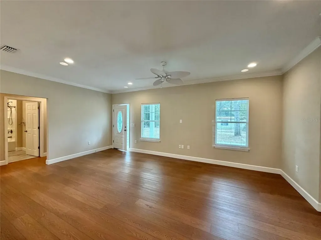 18254 NW 238th Street High Springs FL 32643
