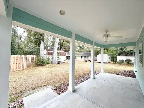 18254 NW 238th Street High Springs FL 32643