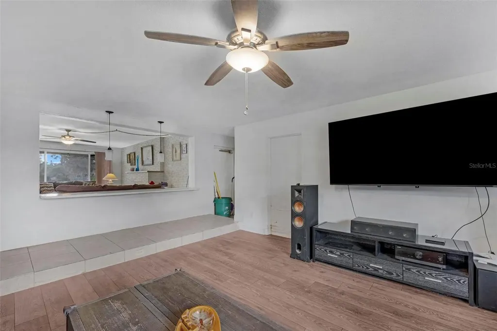 6101 Pine Terrace Plantation FL 33317