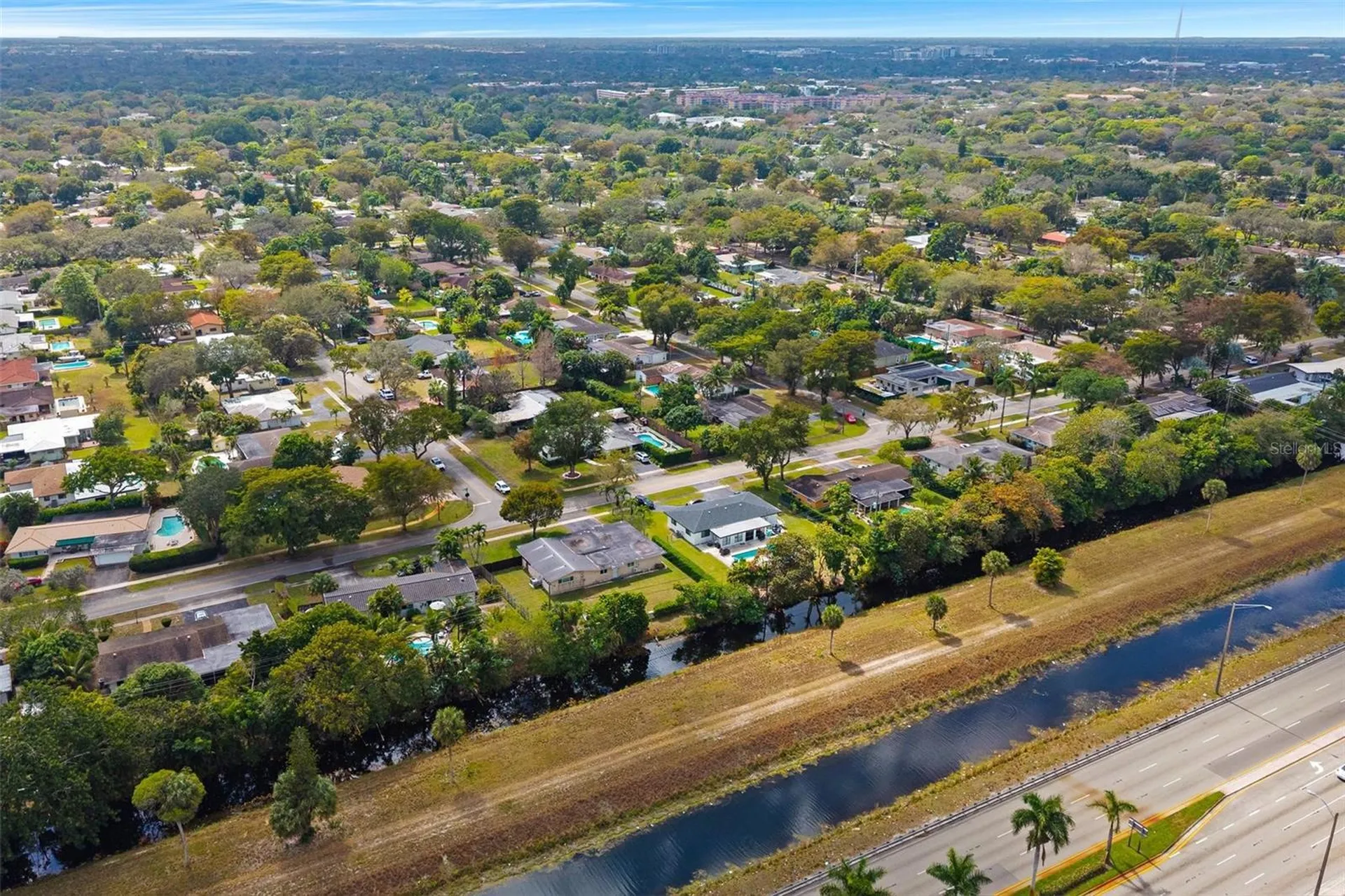 6101 Pine Terrace Plantation FL 33317