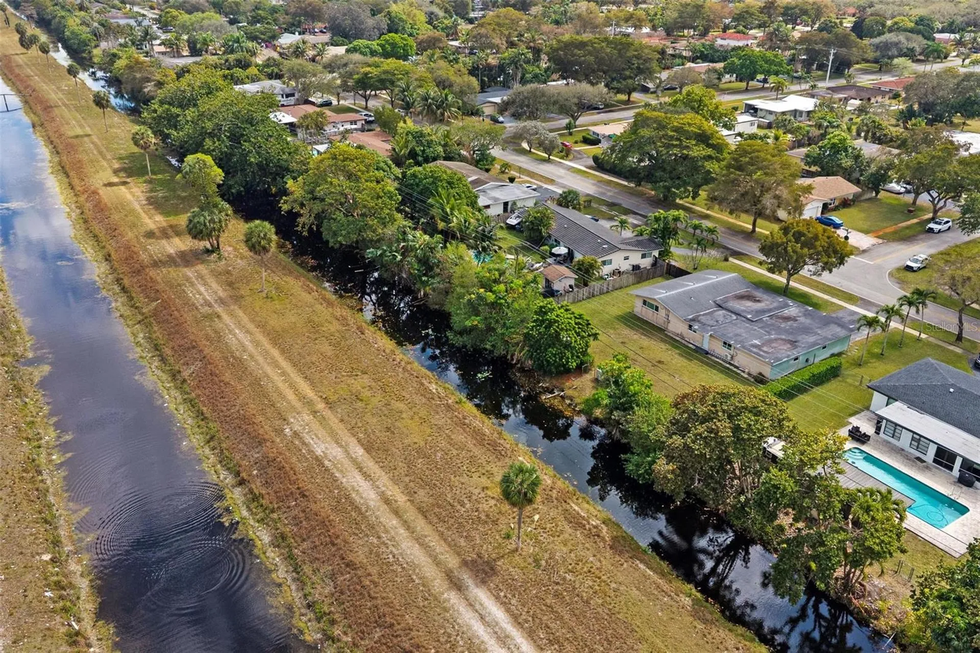 6101 Pine Terrace Plantation FL 33317