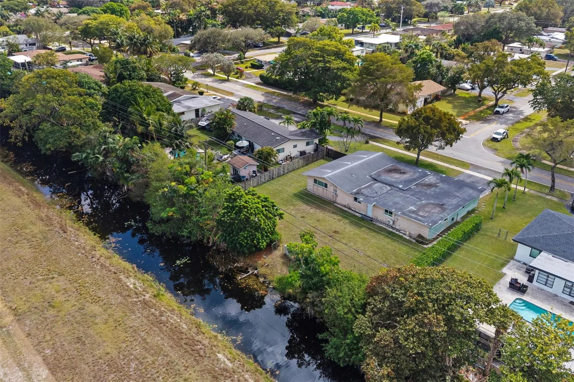 6101 Pine Terrace Plantation FL 33317