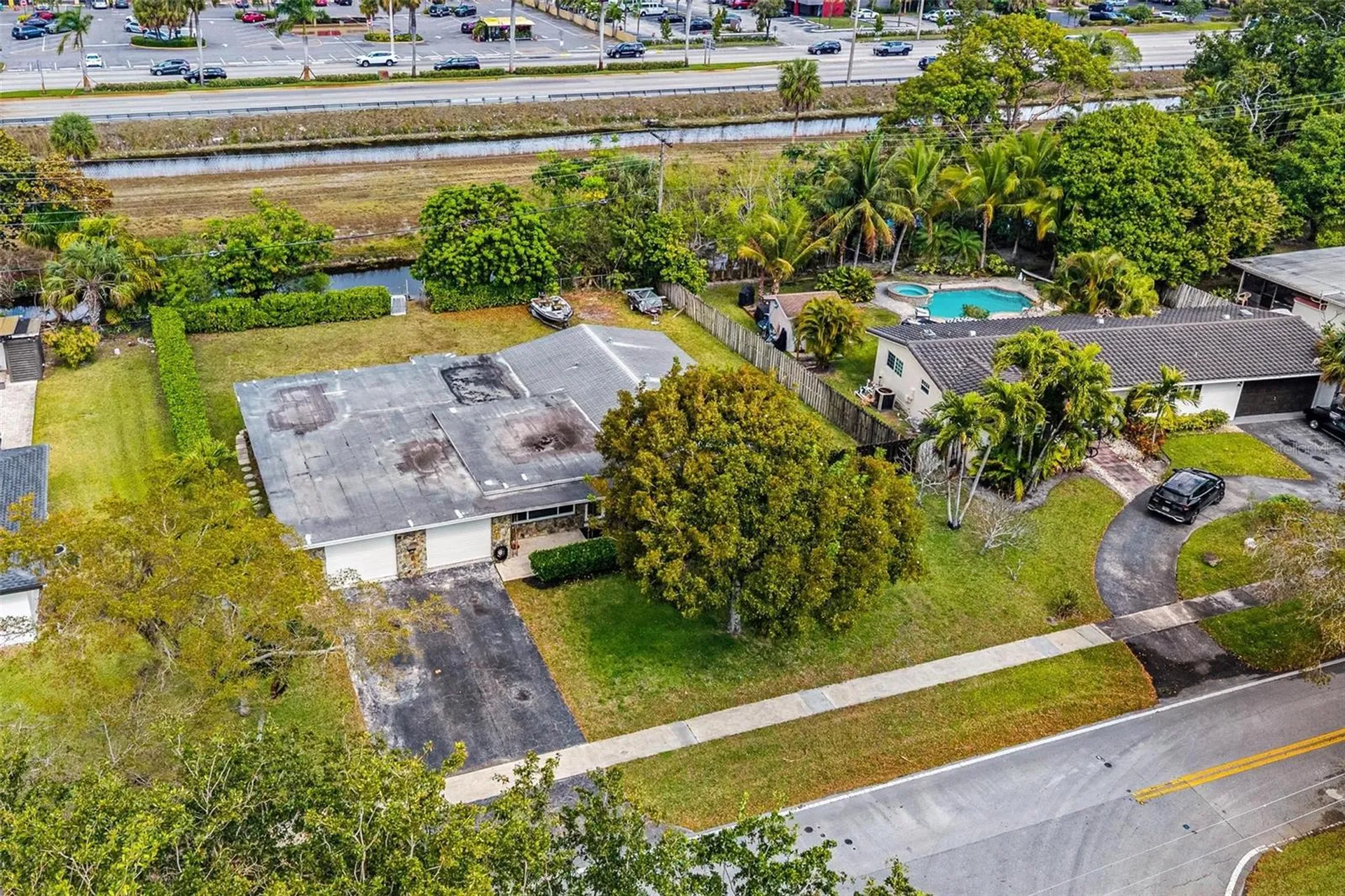 6101 Pine Terrace Plantation FL 33317