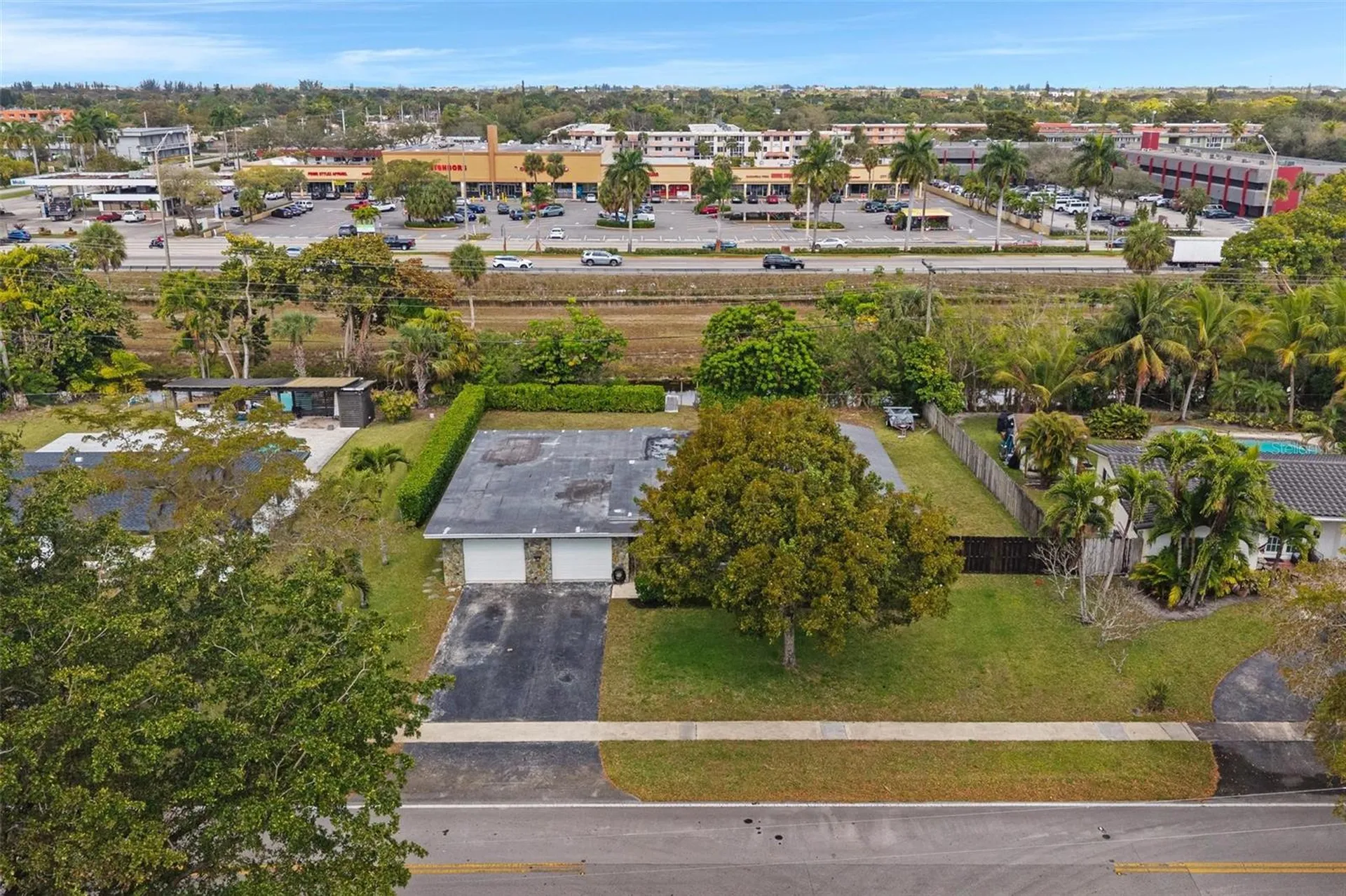 6101 Pine Terrace Plantation FL 33317
