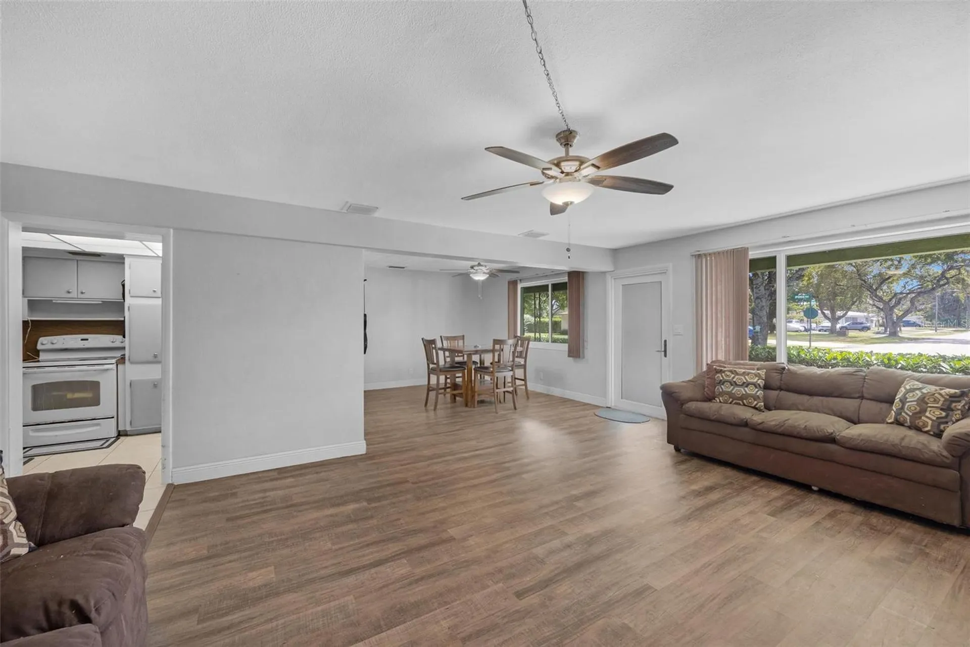 6101 Pine Terrace Plantation FL 33317