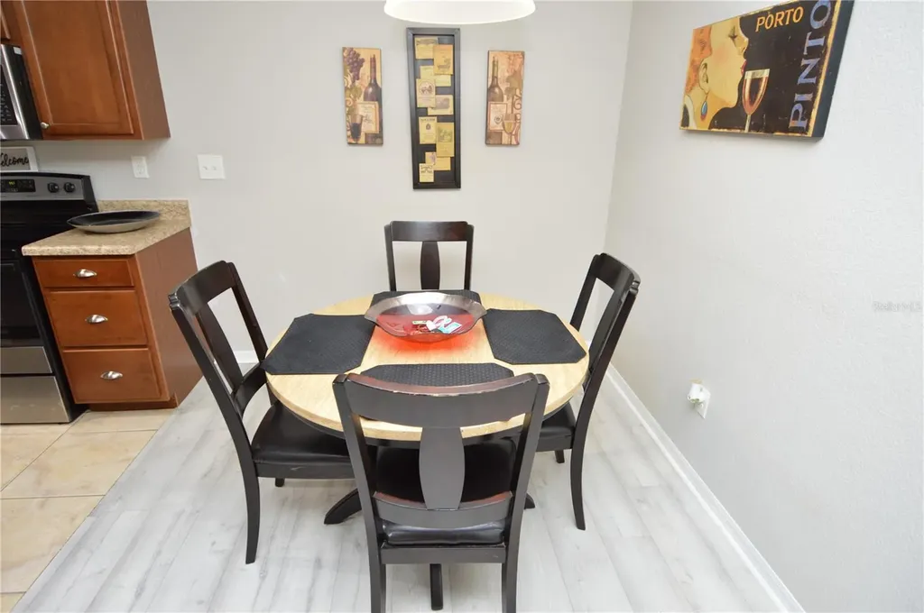 10265 Gandy Boulevard N St Petersburg FL 33702