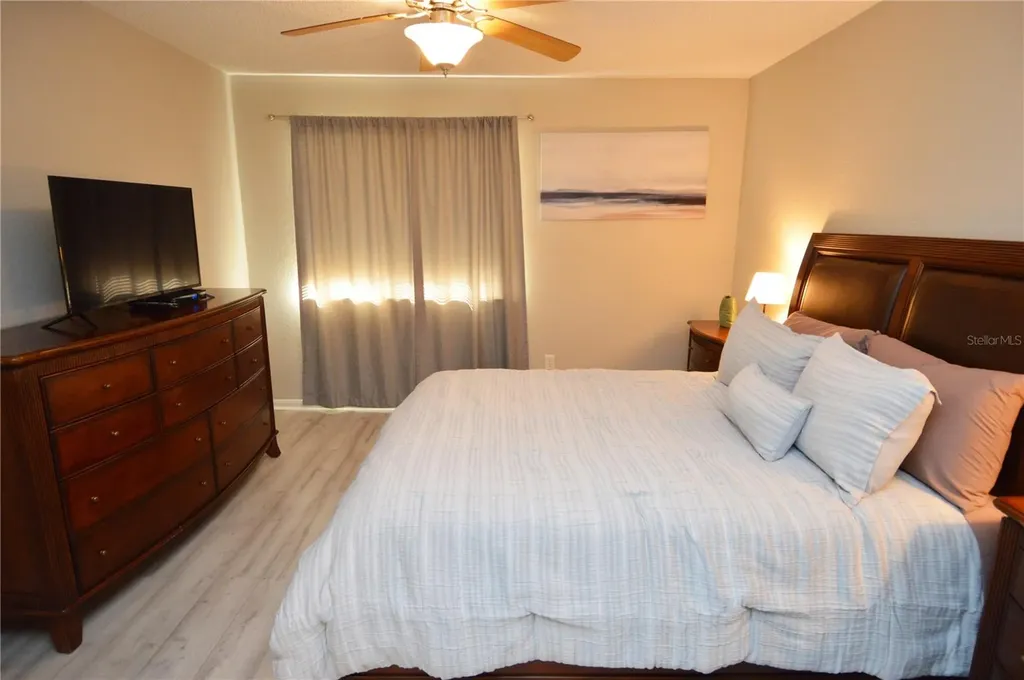 10265 Gandy Boulevard N St Petersburg FL 33702