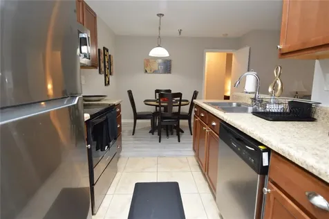 10265 Gandy Boulevard N St Petersburg FL 33702