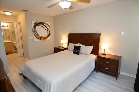 10265 Gandy Boulevard N St Petersburg FL 33702