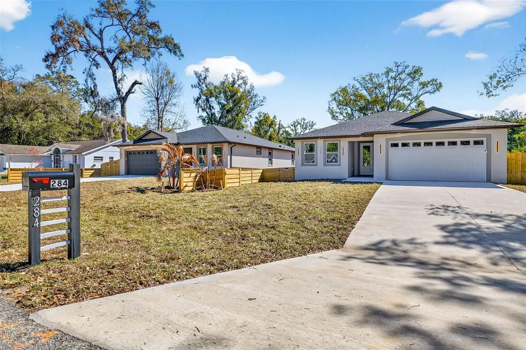 284 Roosevelt Avenue Masaryktown FL 34604