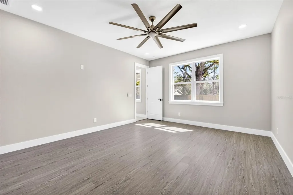 284 Roosevelt Avenue Masaryktown FL 34604