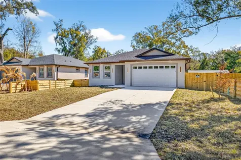 284 Roosevelt Avenue Masaryktown FL 34604