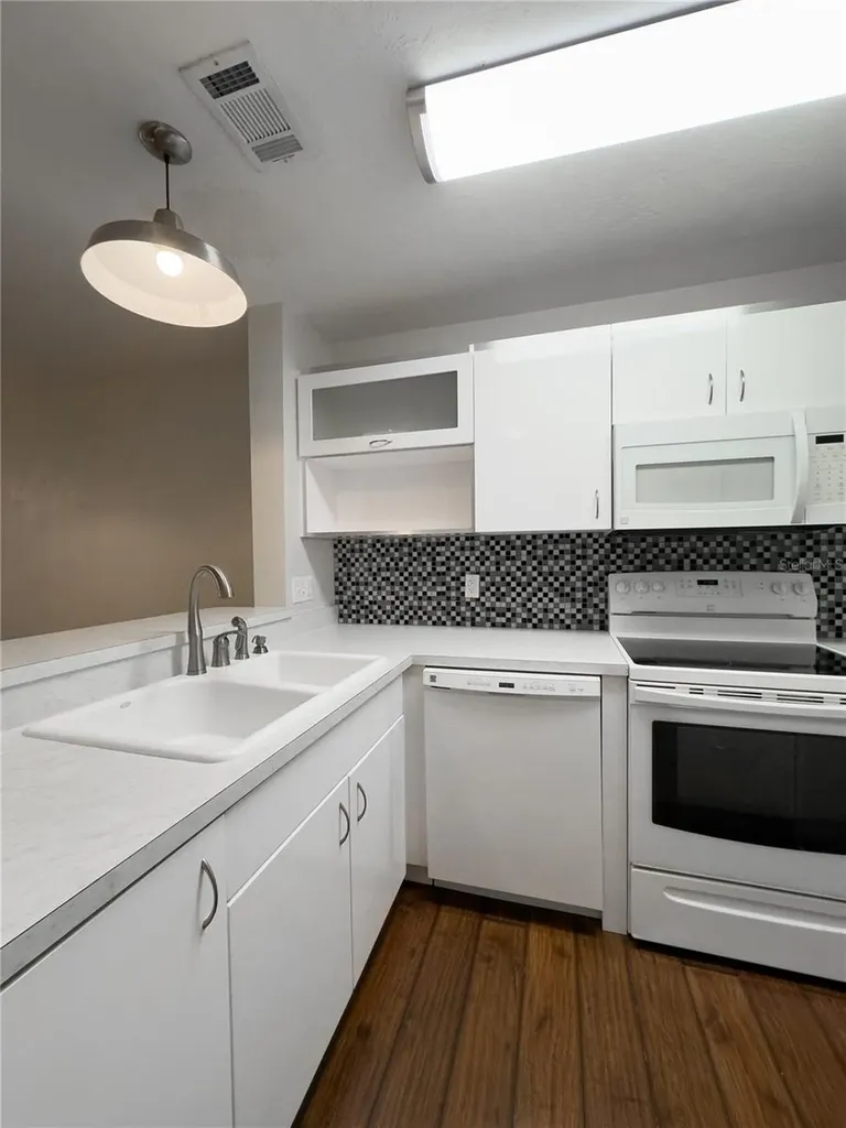 1416 SW 25th Place Gainesville FL 32608