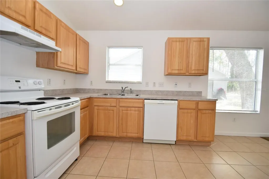 35 Brunswick Lane Palm Coast FL 32137