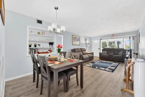 2021 Australia Way W Clearwater FL 33763