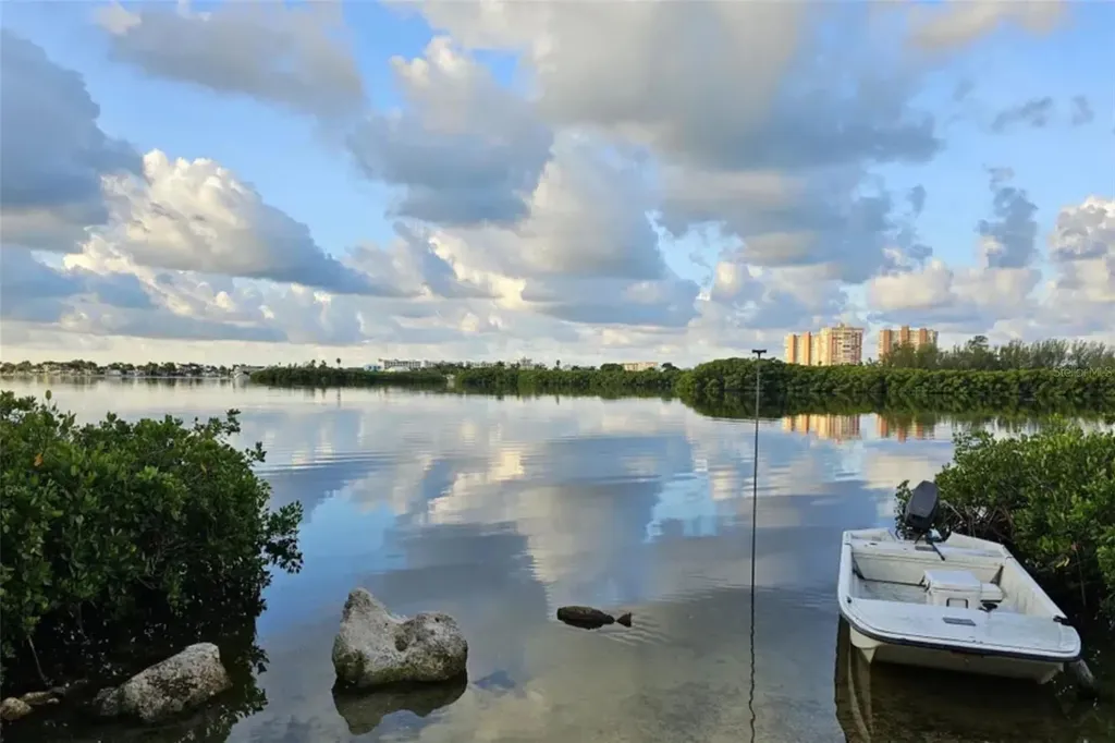 13798 74th Avenue Seminole FL 33776