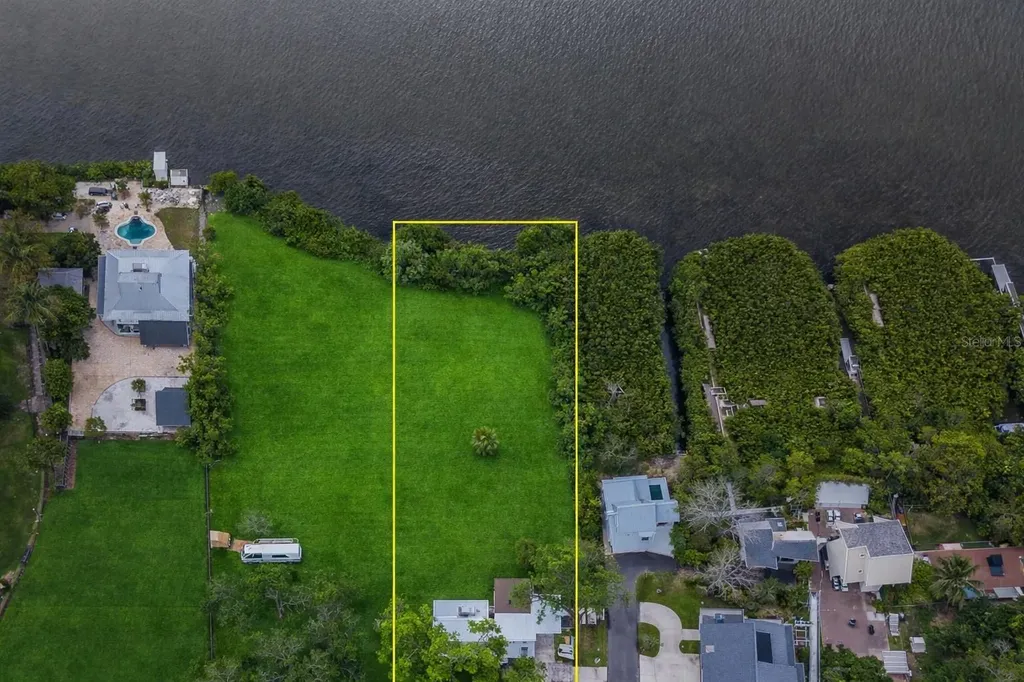 13798 74th Avenue Seminole FL 33776