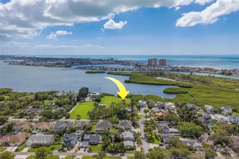 13798 74th Avenue Seminole FL 33776