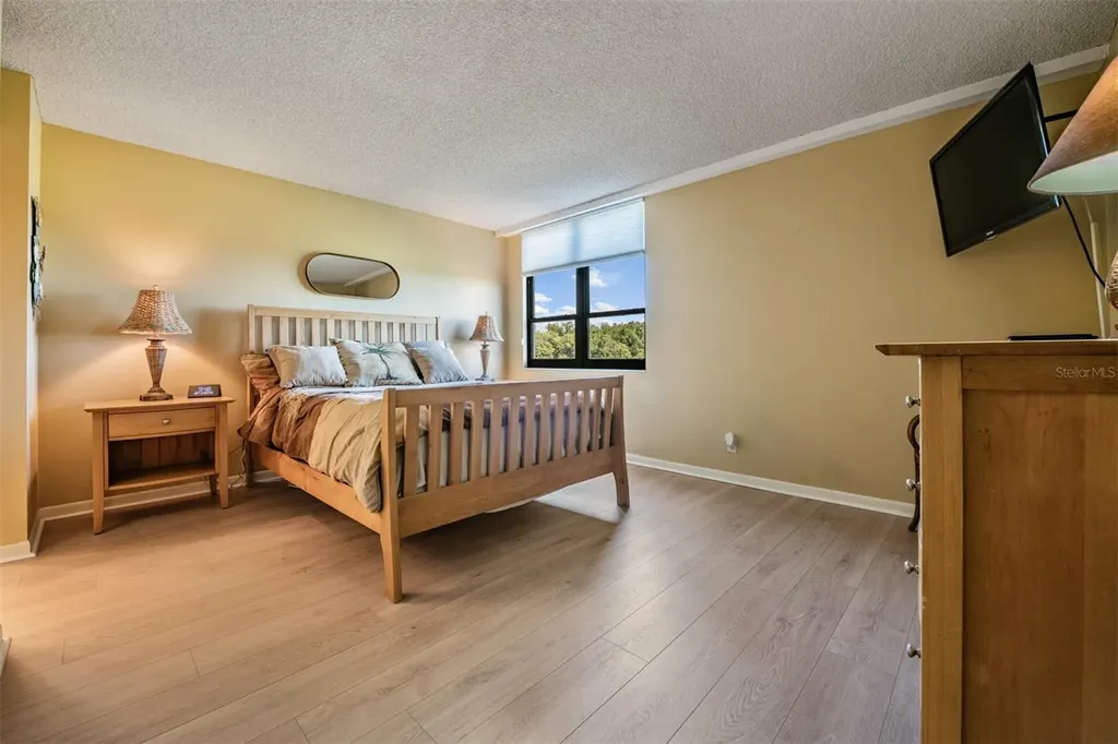 2618 Cove Cay Drive Clearwater FL 33760