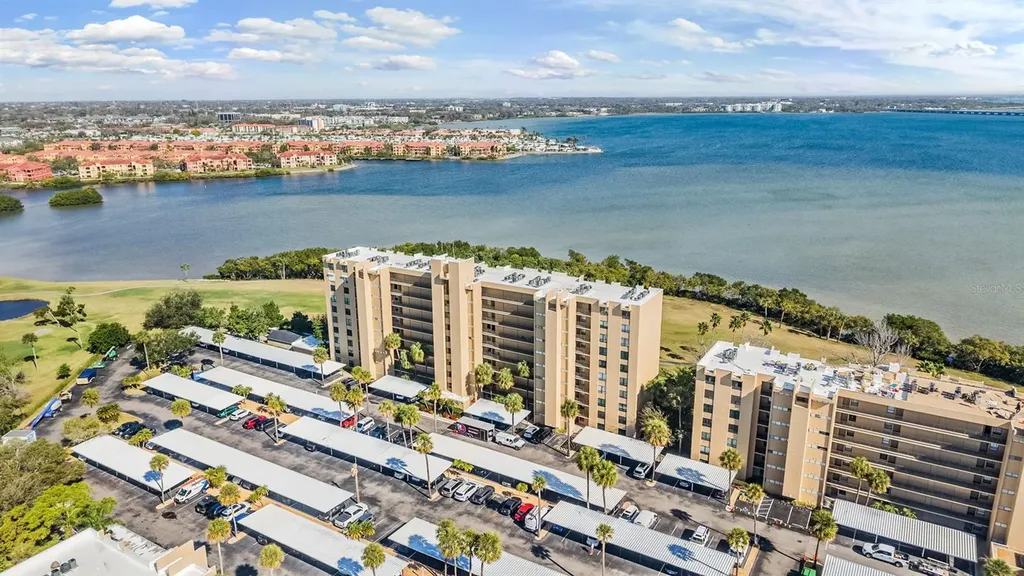 2618 Cove Cay Drive Clearwater FL 33760