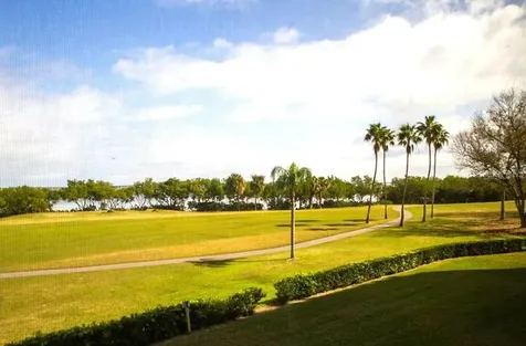2618 Cove Cay Drive Clearwater FL 33760