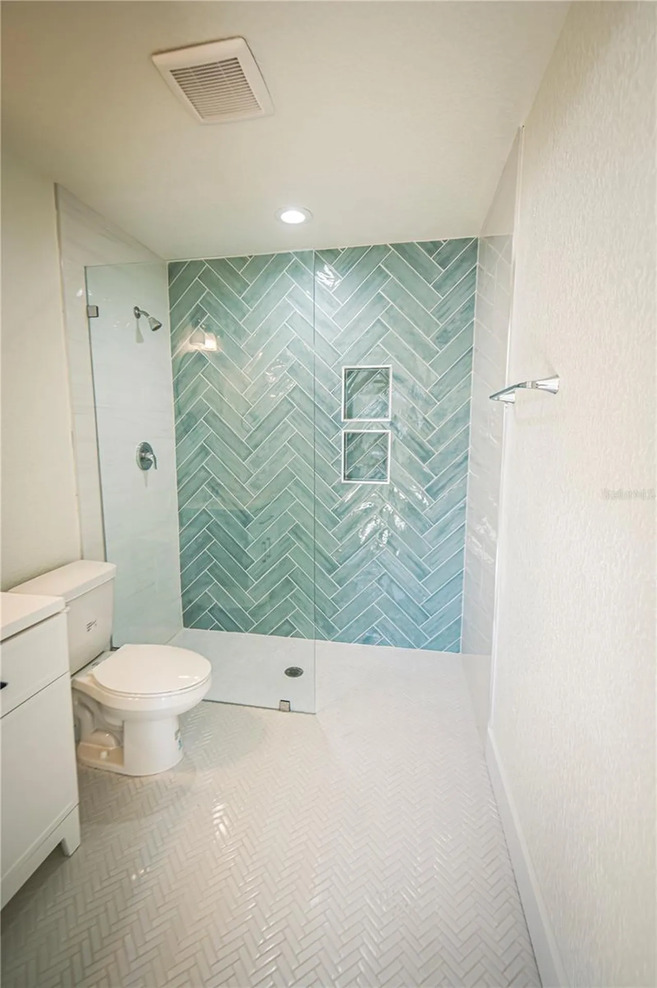 2020 14th Avenue S St Petersburg FL 33712