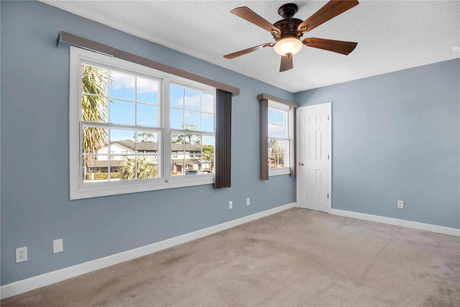 5656 Royal Pine Boulevard Orlando FL 32807
