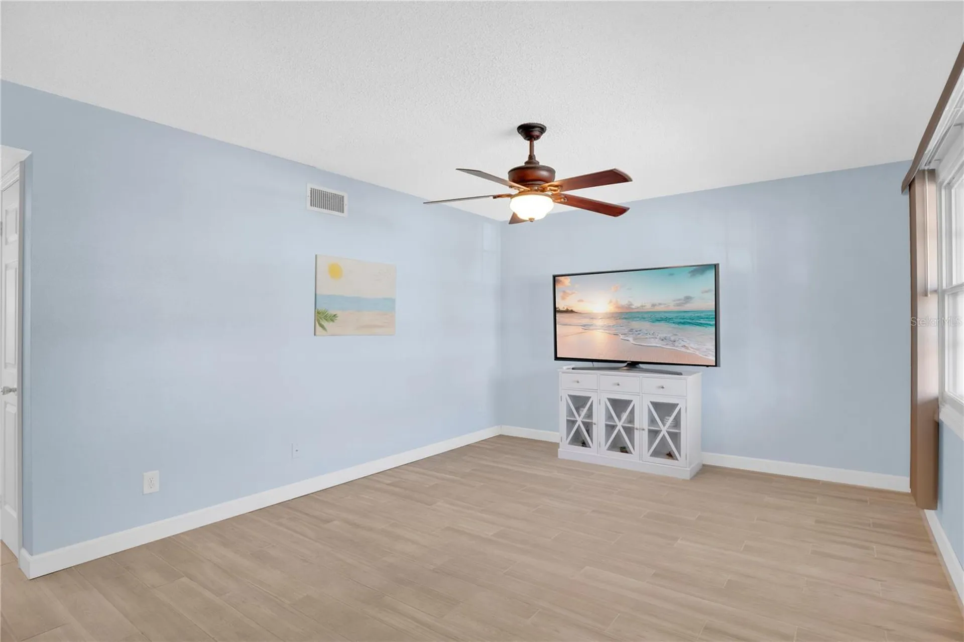 5656 Royal Pine Boulevard Orlando FL 32807