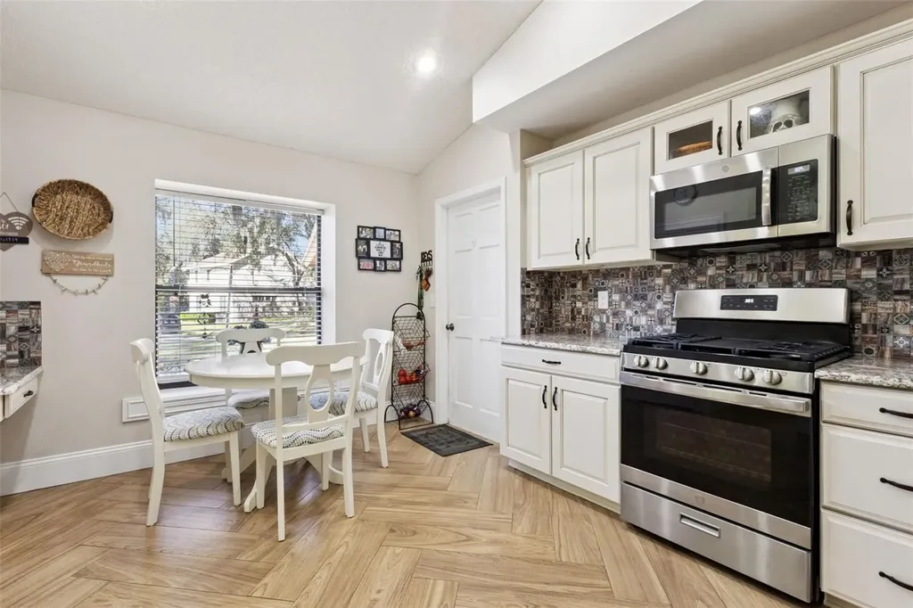 33004 Joel Court Leesburg FL 34788