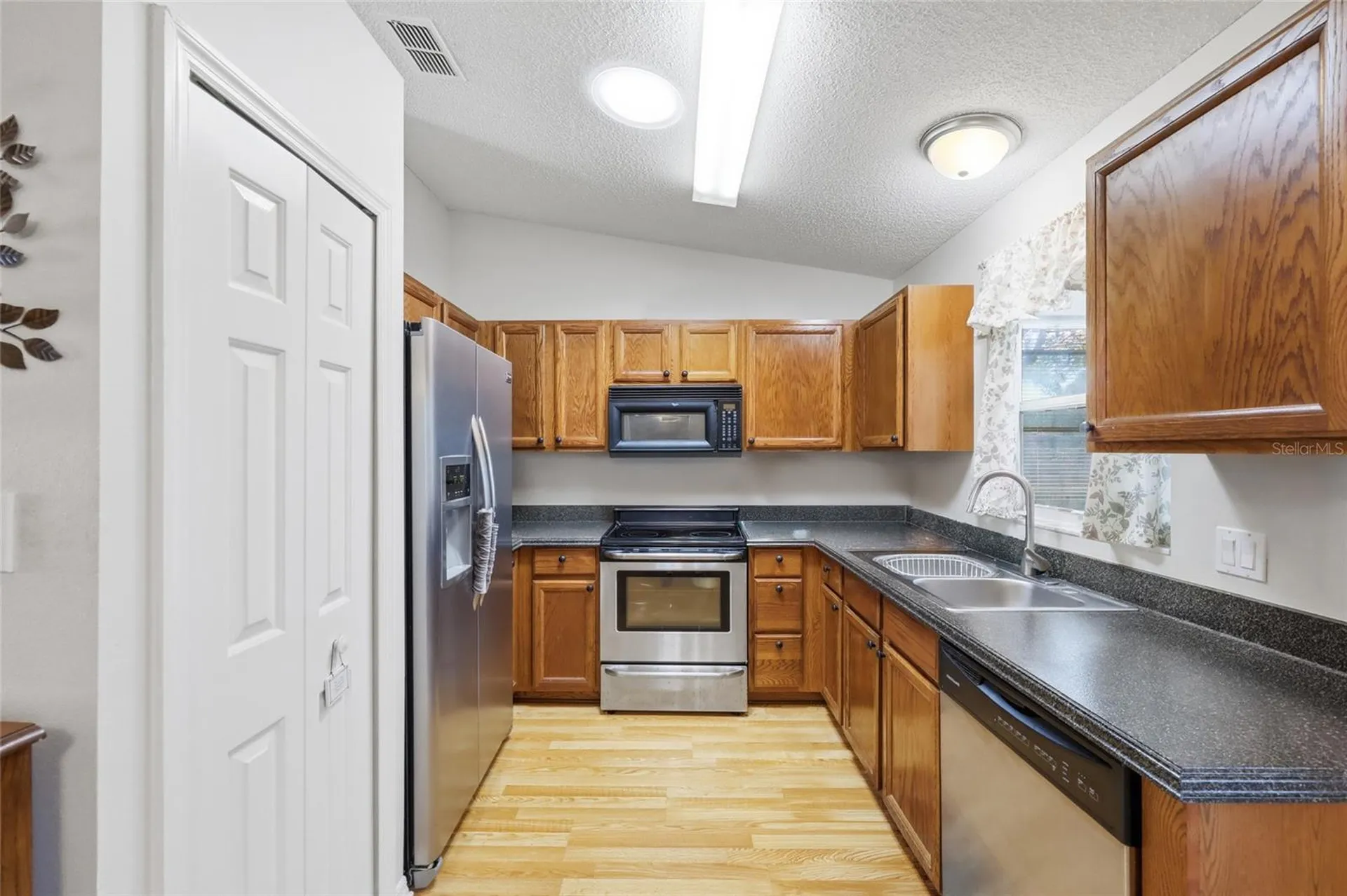 5062 El Destino Drive Leesburg FL 34748