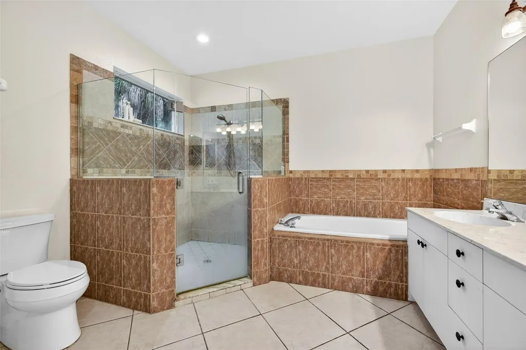 5791 Golden Gate Parkway Naples FL 34116