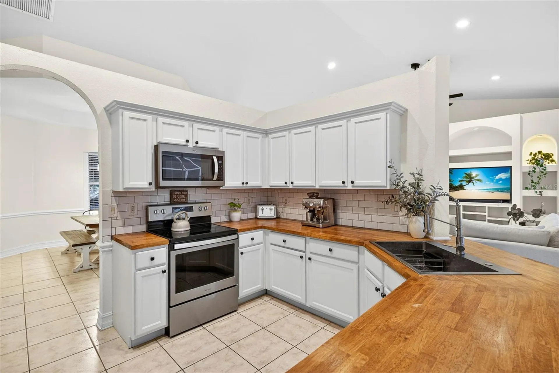 5791 Golden Gate Parkway Naples FL 34116