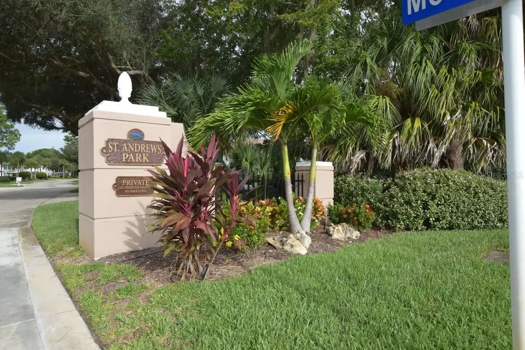 877 Tartan Drive Venice FL 34293