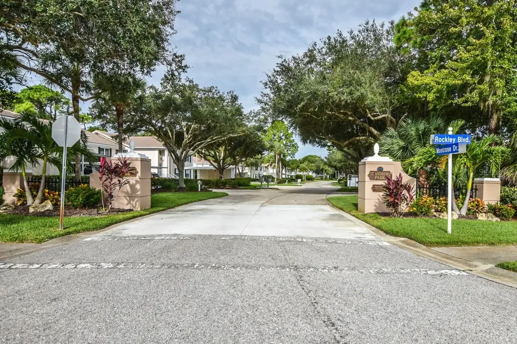 877 Tartan Drive Venice FL 34293