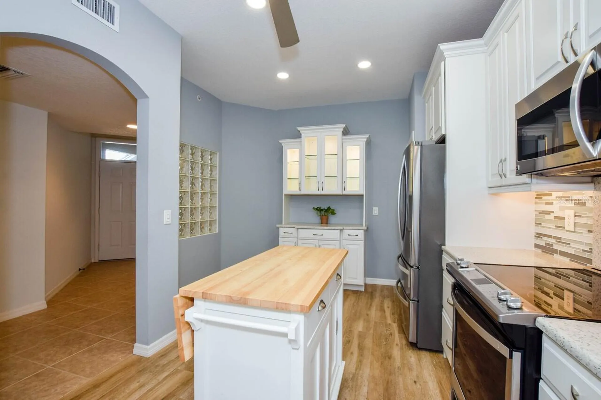 877 Tartan Drive Venice FL 34293