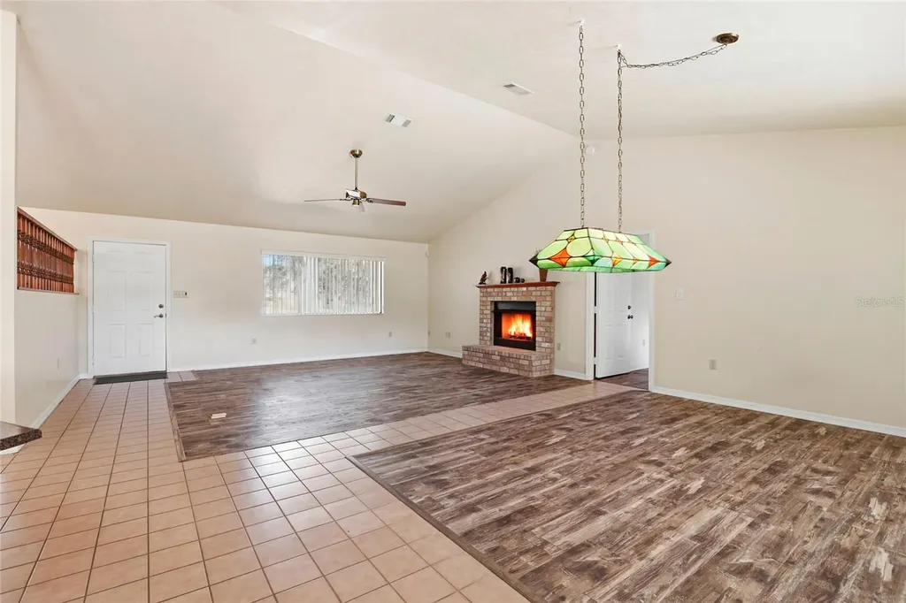 534 SW Thorne Lane Fort White FL 32038