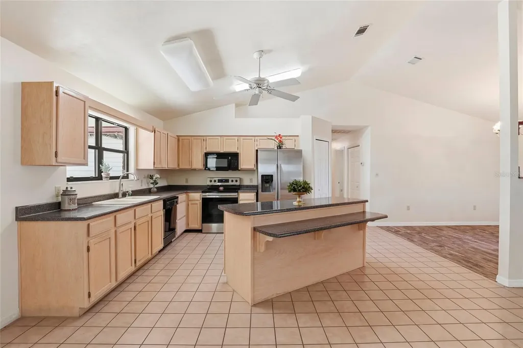534 SW Thorne Lane Fort White FL 32038