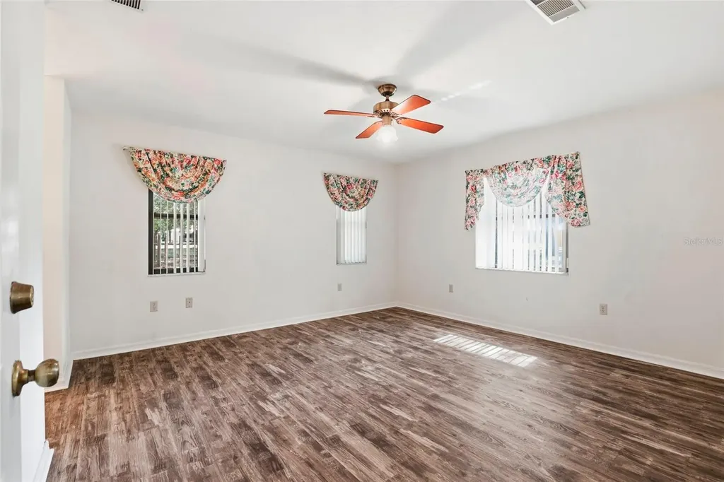 534 SW Thorne Lane Fort White FL 32038