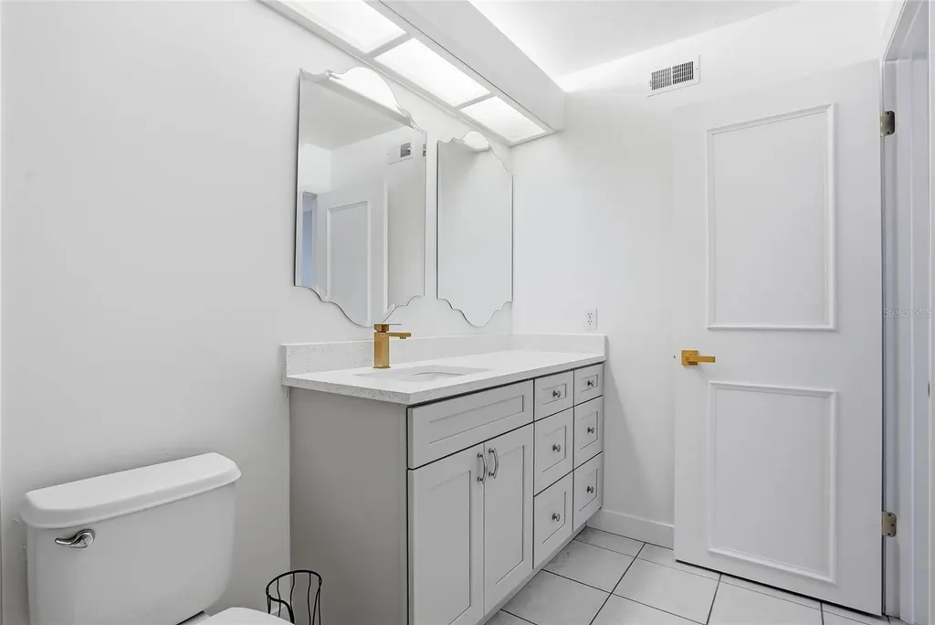 2682 Sabal Springs Circle Clearwater FL 33761
