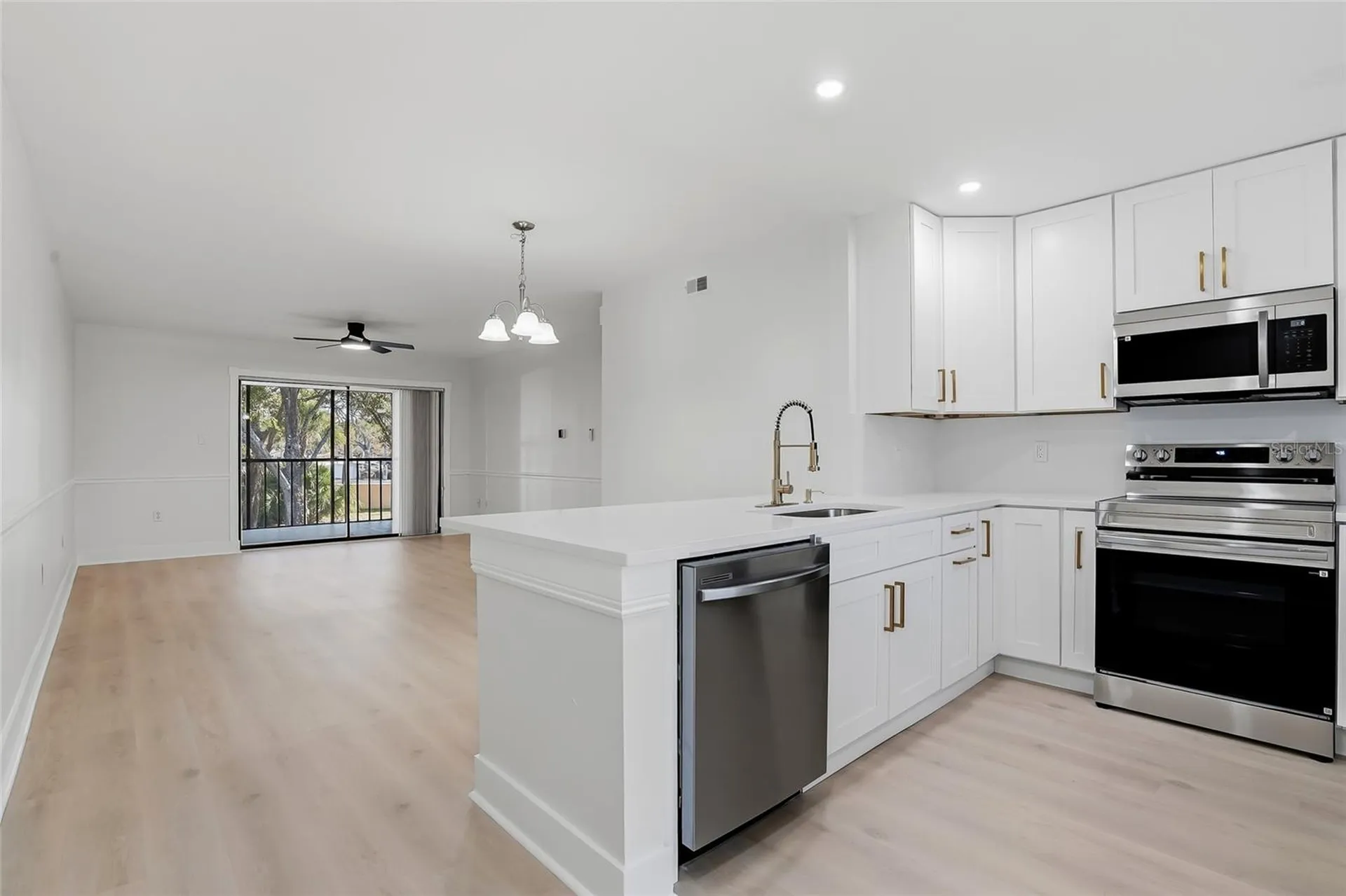2682 Sabal Springs Circle Clearwater FL 33761