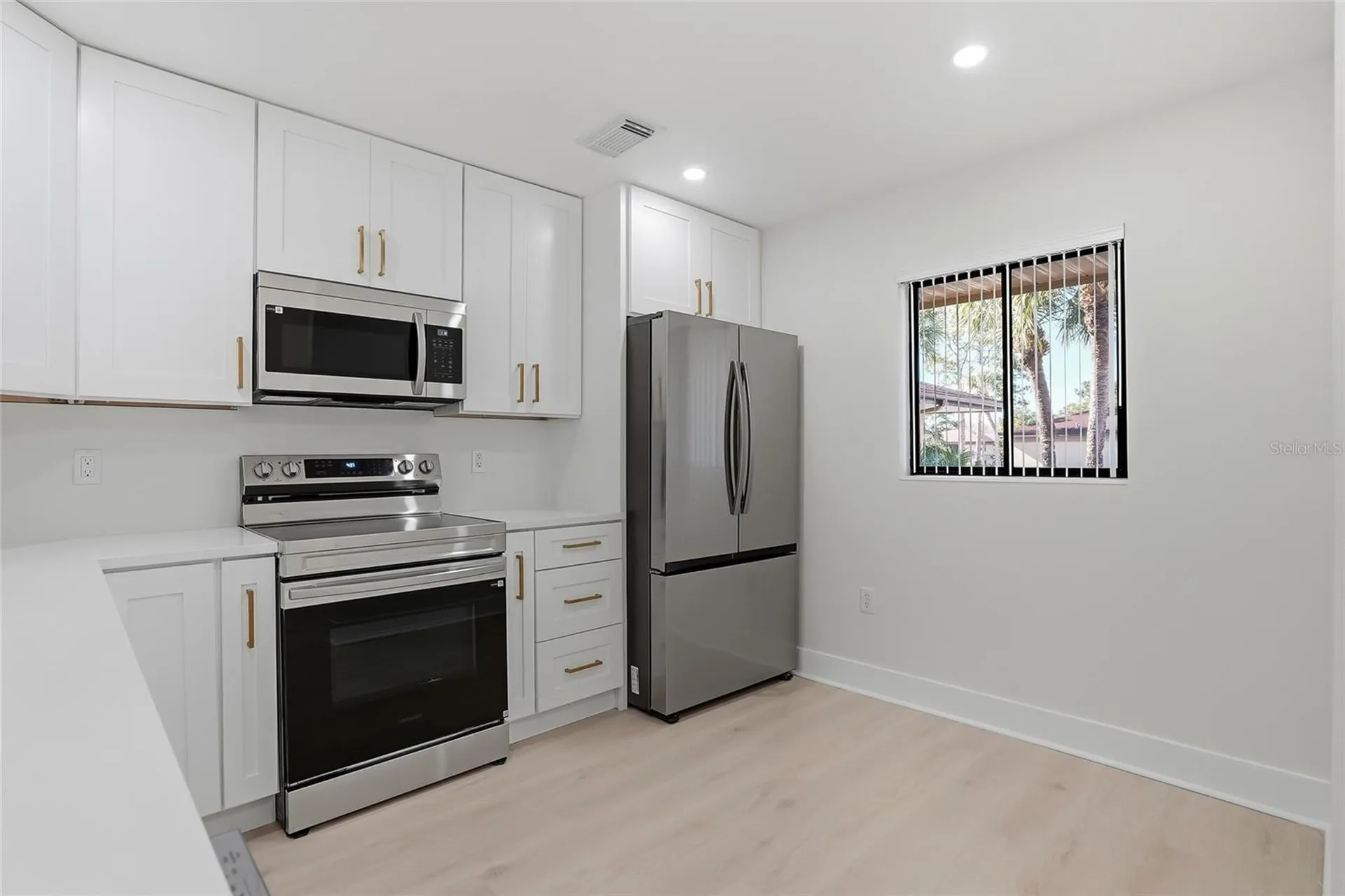 2682 Sabal Springs Circle Clearwater FL 33761