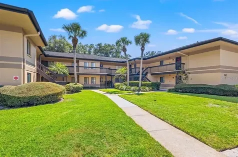2682 Sabal Springs Circle Clearwater FL 33761