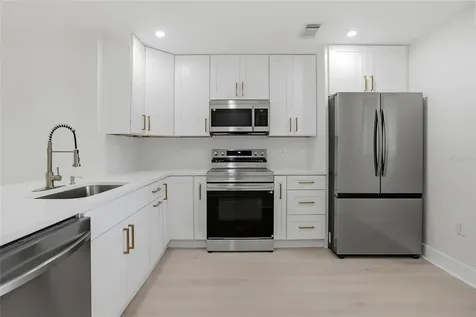 2682 Sabal Springs Circle Clearwater FL 33761