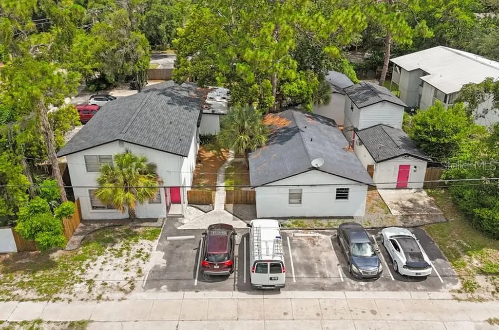12703 N 15th Street Tampa FL 33612