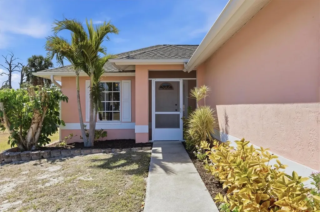 3000 Bourbon Street Englewood FL 34224