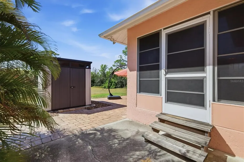 3000 Bourbon Street Englewood FL 34224