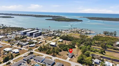 3000 Bourbon Street Englewood FL 34224