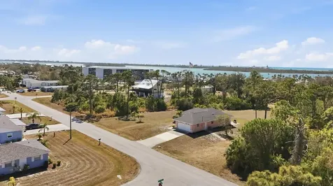 3000 Bourbon Street Englewood FL 34224