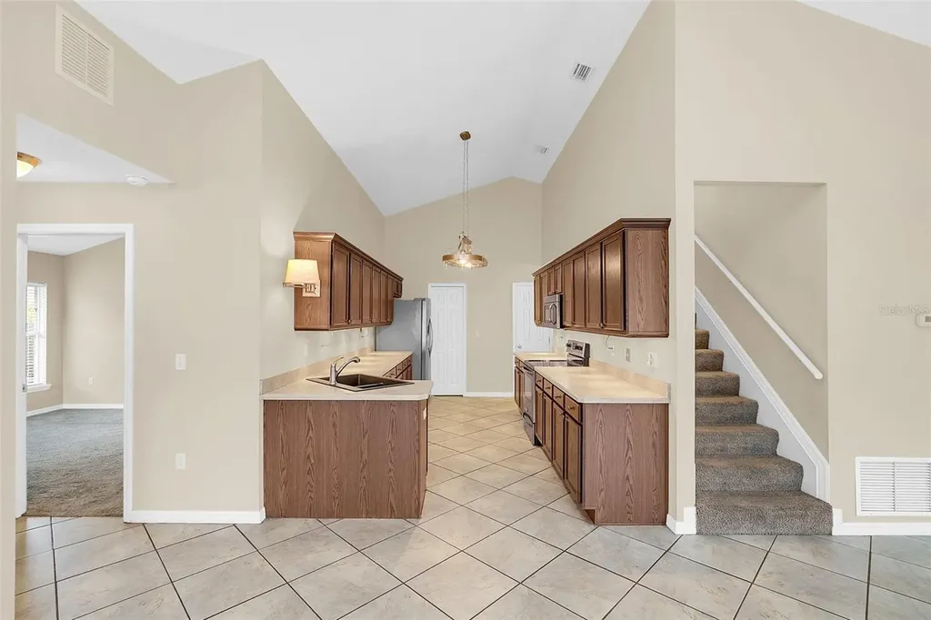 1422 Saffron Trail Deland FL 32724