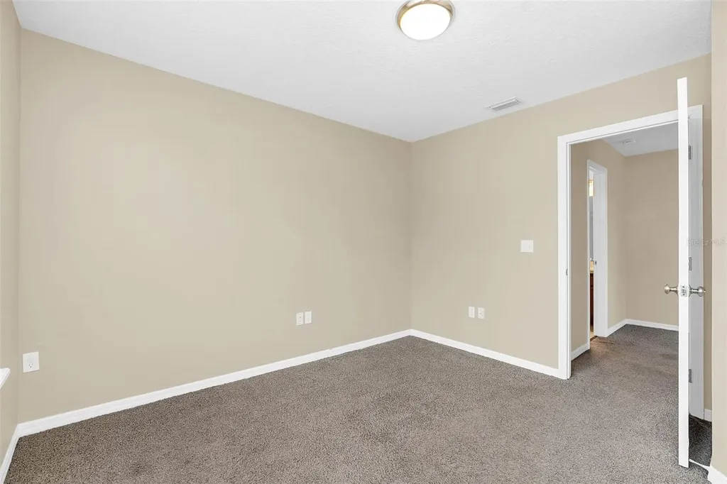 1422 Saffron Trail Deland FL 32724